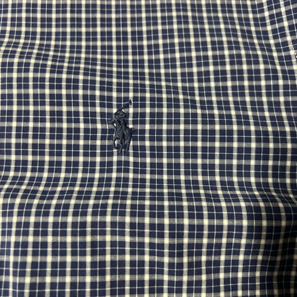 Ralph Lauren men’s small,‎ classic fit button-down long sleeve shirt - Picture 5 of 7